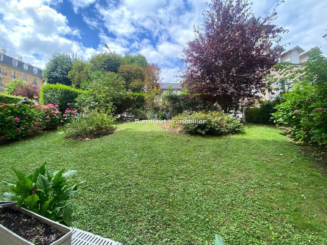 Appartement à GARCHES