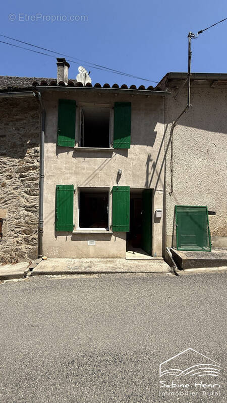 Maison à MIRANDOL-BOURGNOUNAC