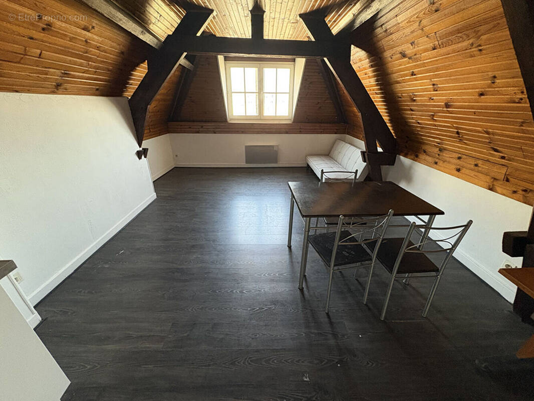 Appartement à SAINT-QUENTIN