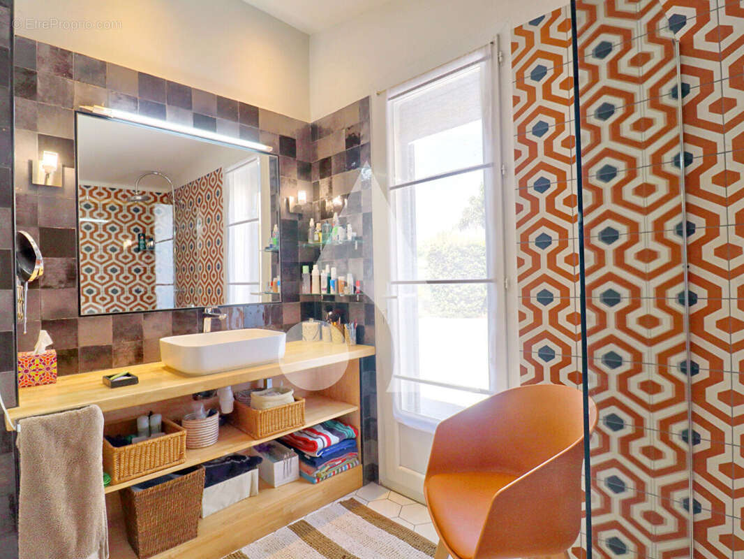 Maison à FORCALQUIER