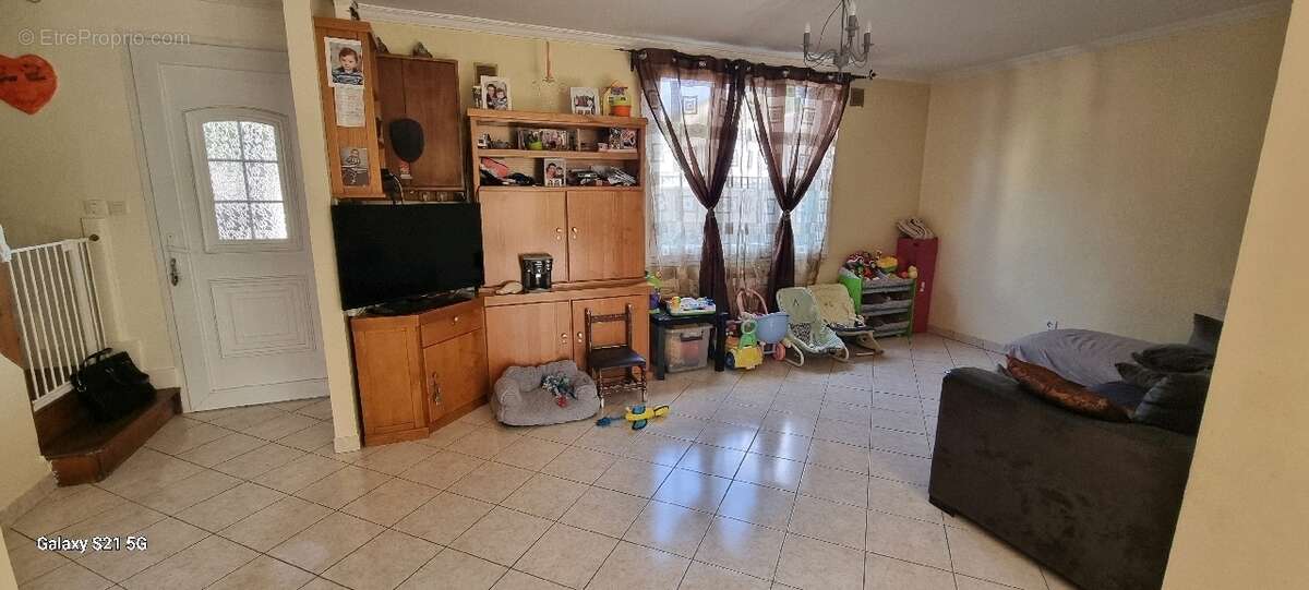 Maison à MANTES-LA-JOLIE