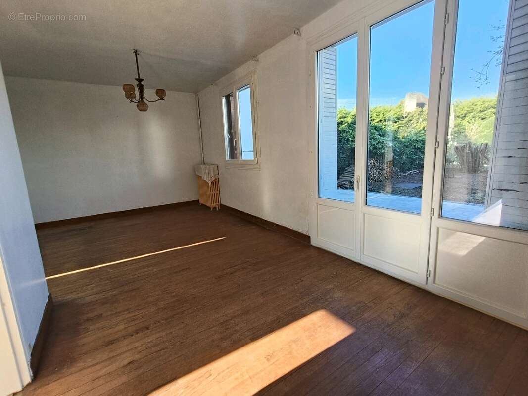 Maison à MANTES-LA-JOLIE