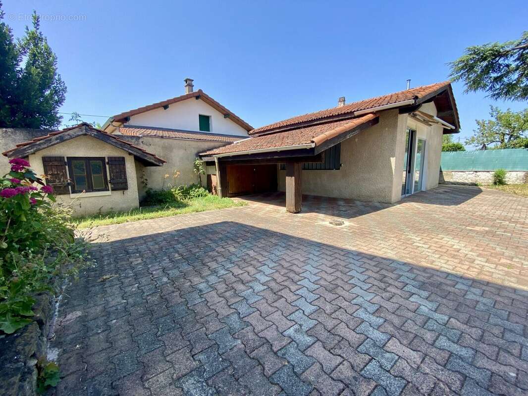 Maison à BOURG-DE-PEAGE