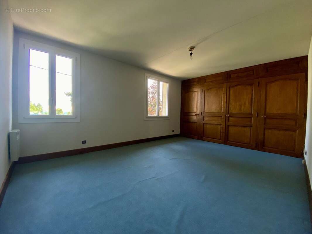 Maison à BOURG-DE-PEAGE