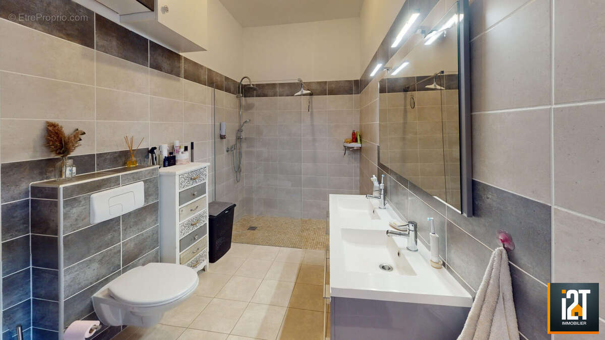 Appartement à GAJAN