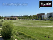 Appartement à BEAUZELLE