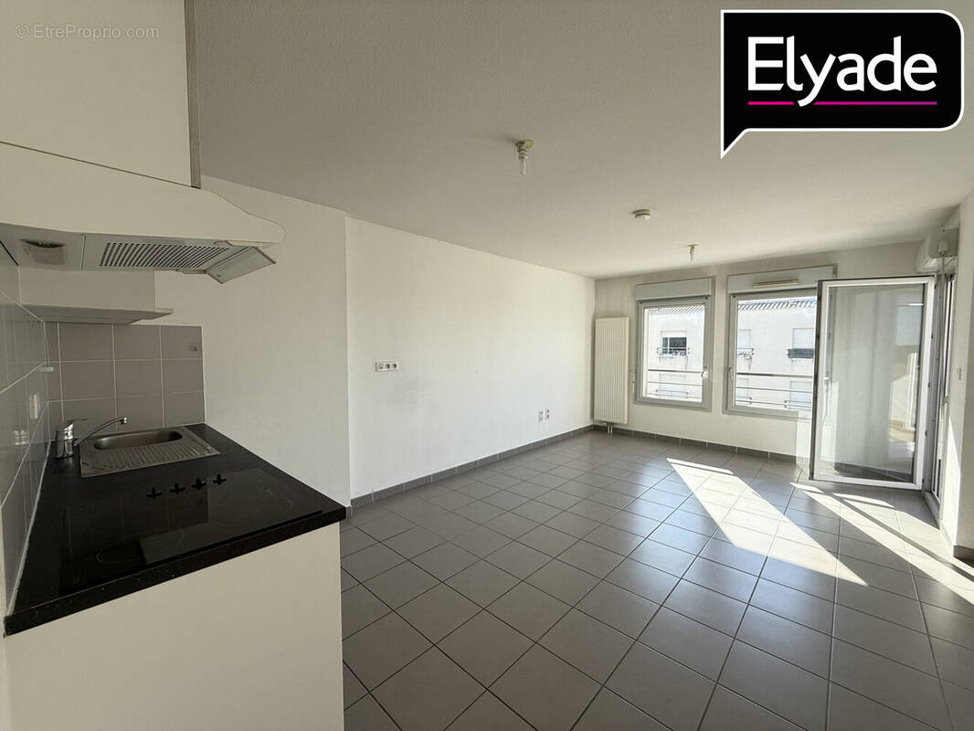 Appartement à CORNEBARRIEU