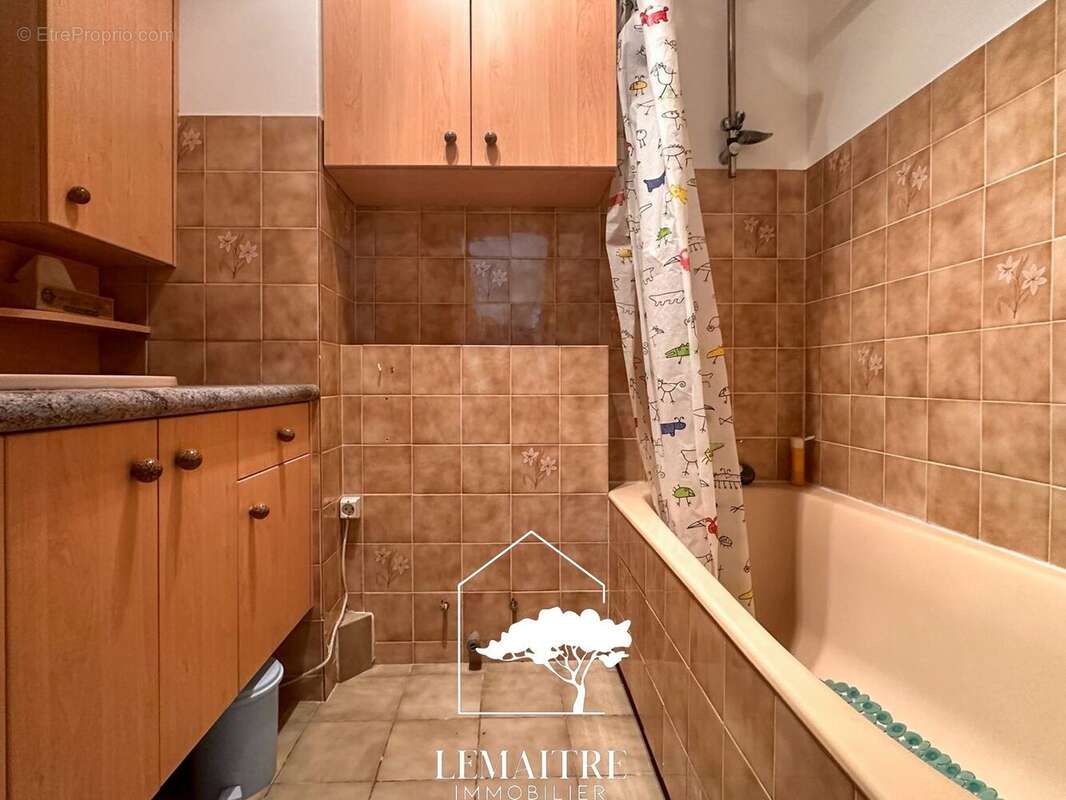 Appartement à LES MATHES