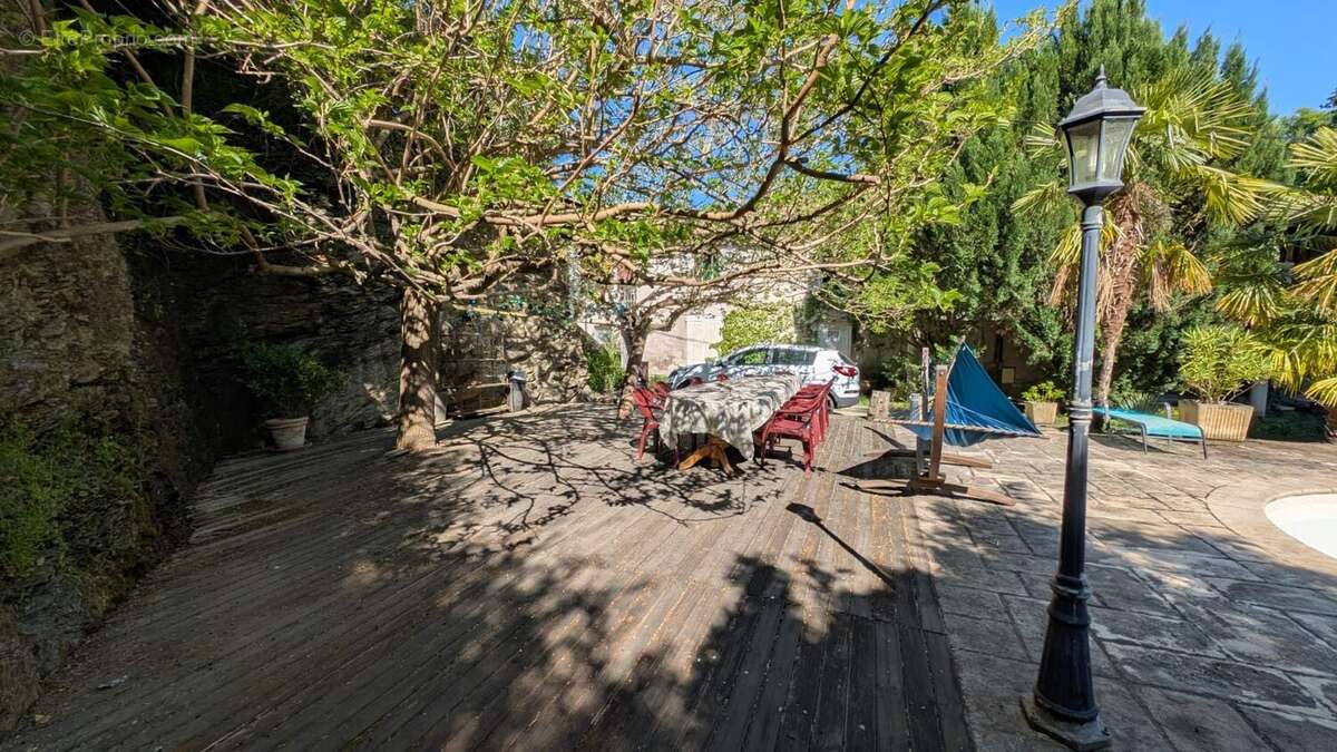 Maison à SAINT-PAUL-EN-JAREZ