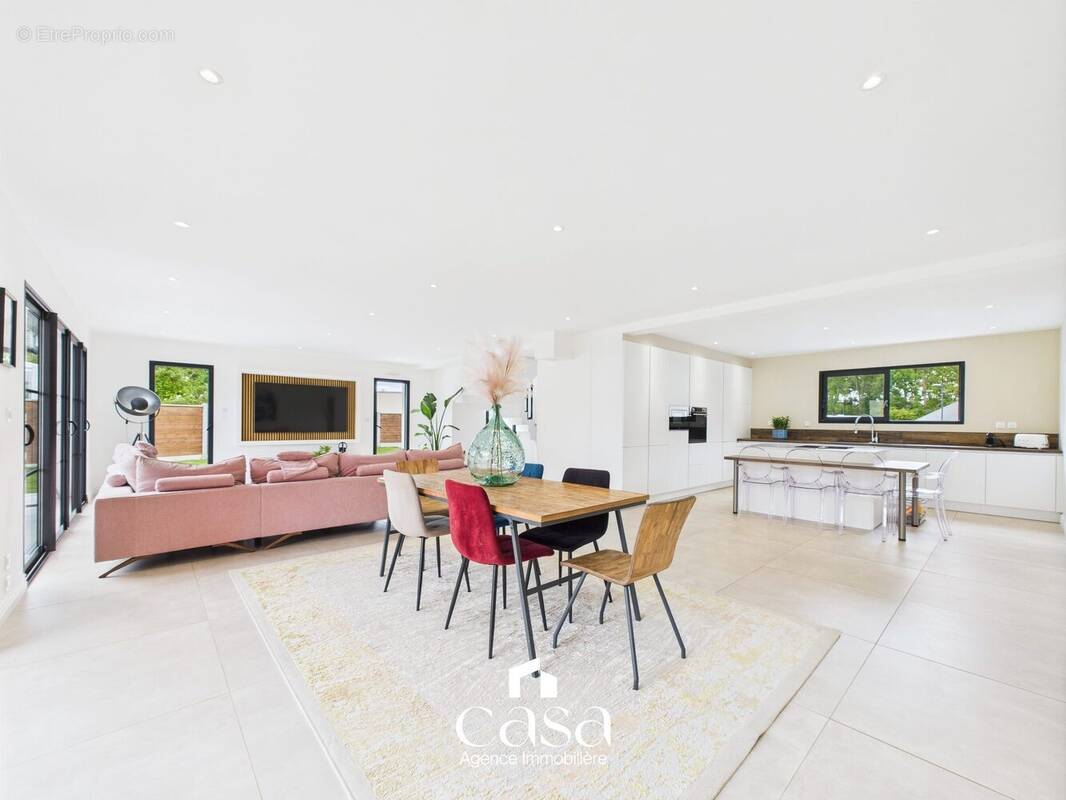 Maison à BARON-SUR-ODON