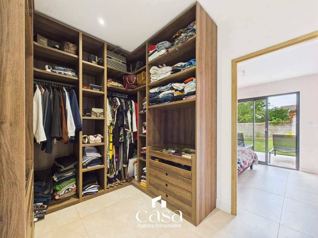 Maison à BARON-SUR-ODON