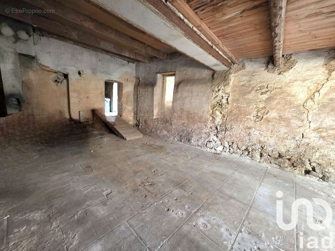 Photo 3 - Maison à LES RIVES