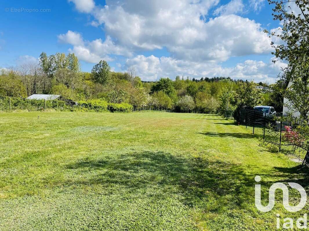Photo 5 - Terrain à CHARENTILLY