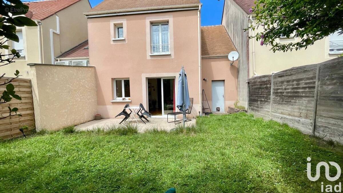 Photo 1 - Maison à SACLAS