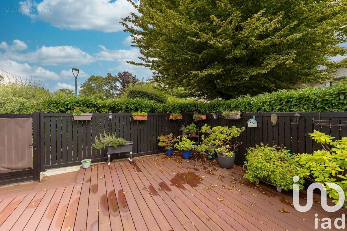 Photo 2 - Appartement à CHAMPS-SUR-MARNE