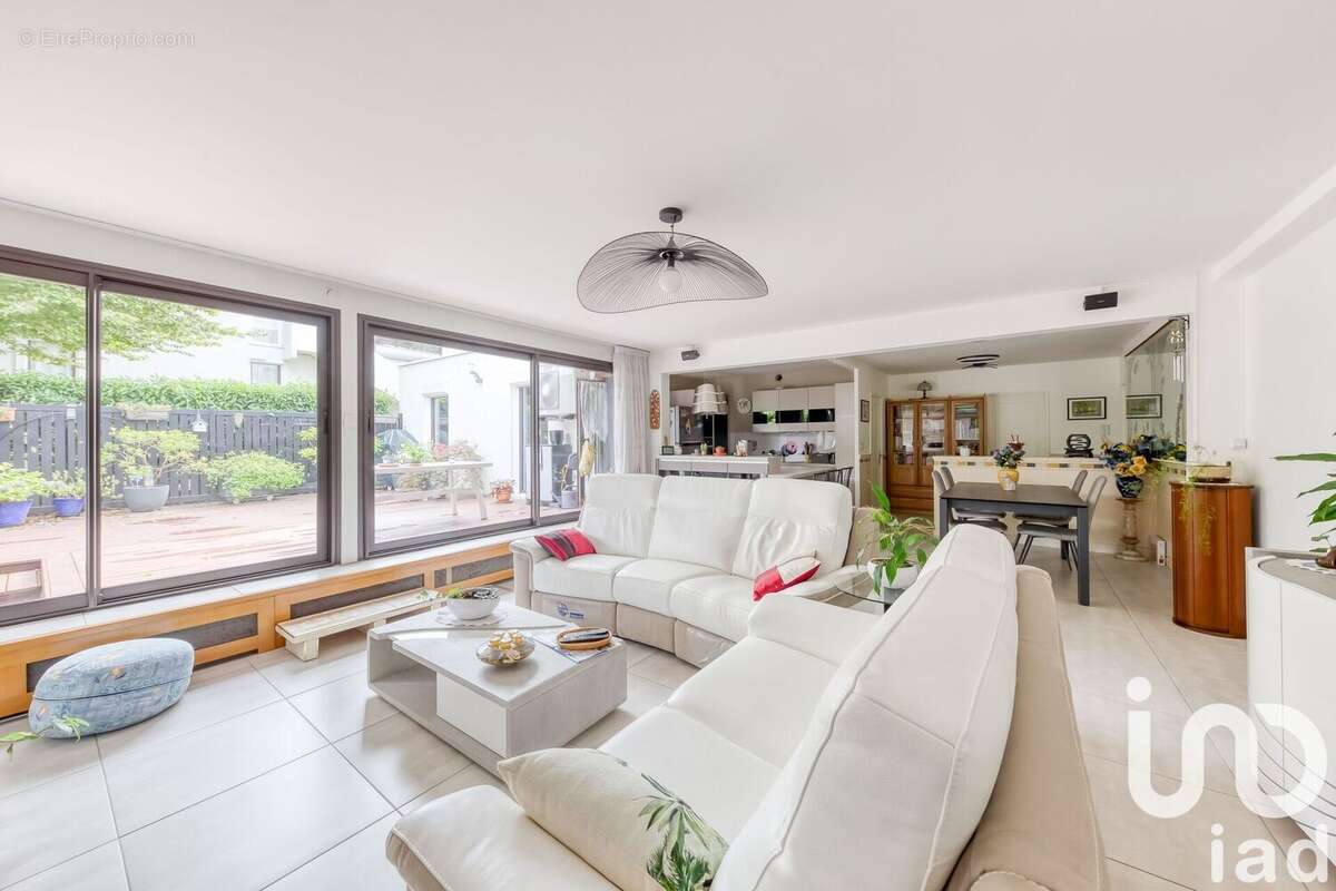 Photo 8 - Appartement à CHAMPS-SUR-MARNE