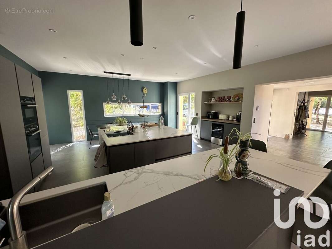 Photo 2 - Maison à LABASTIDE-MARNHAC