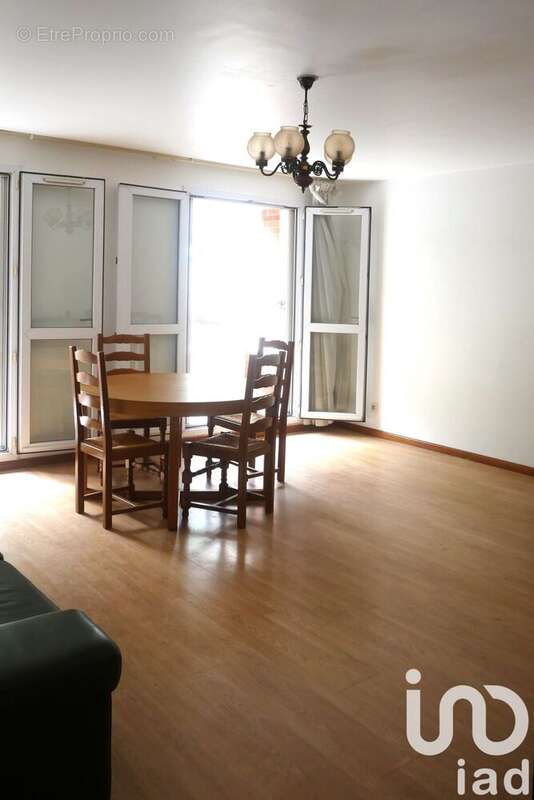 Photo 2 - Appartement à GUYANCOURT