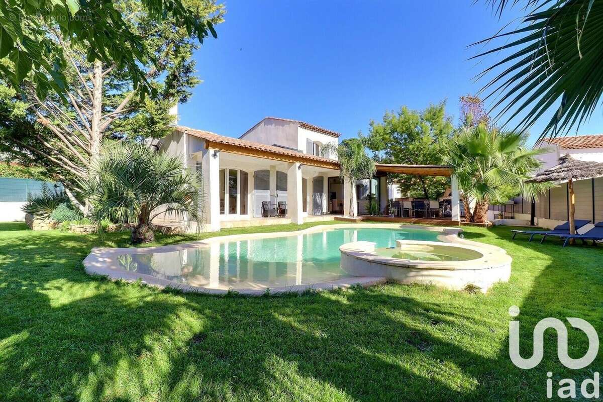 Photo 3 - Maison à MARSEILLE-13E