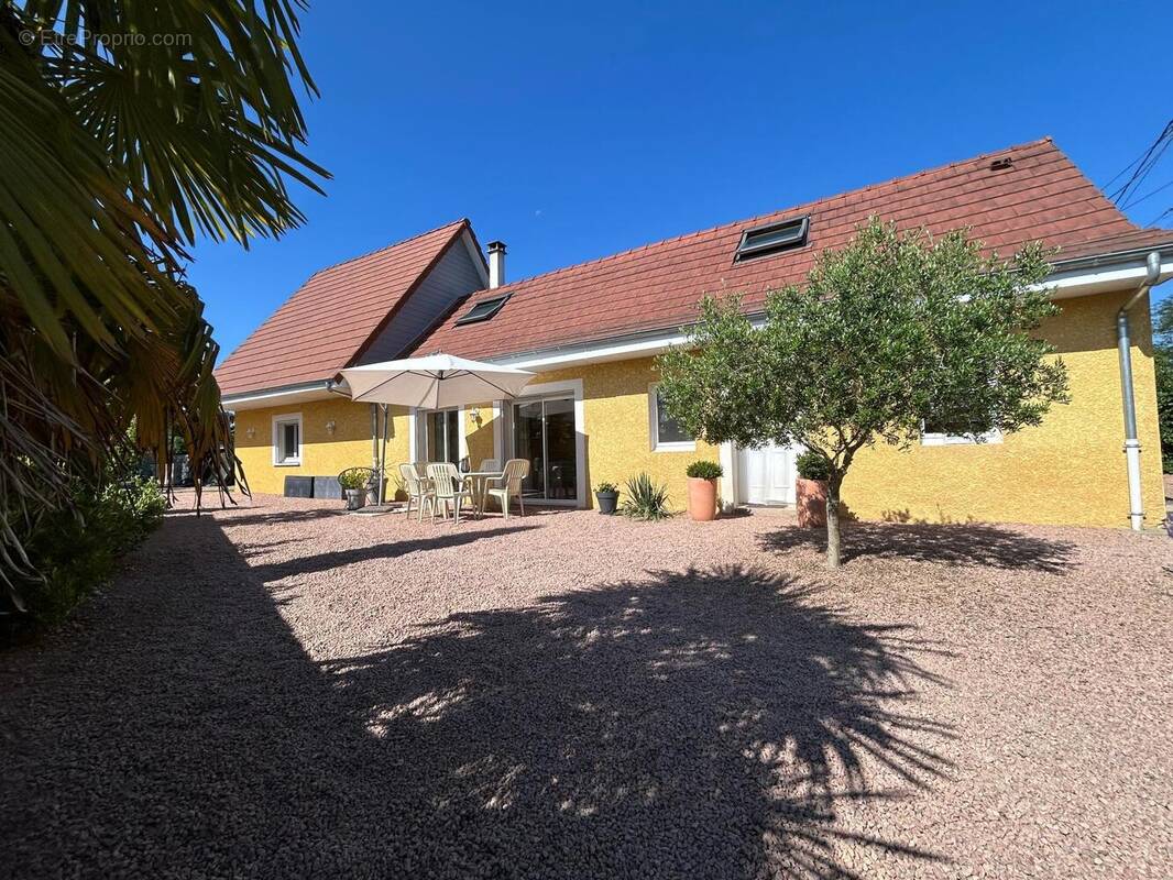 Photo 1 - Maison à MARCENAT