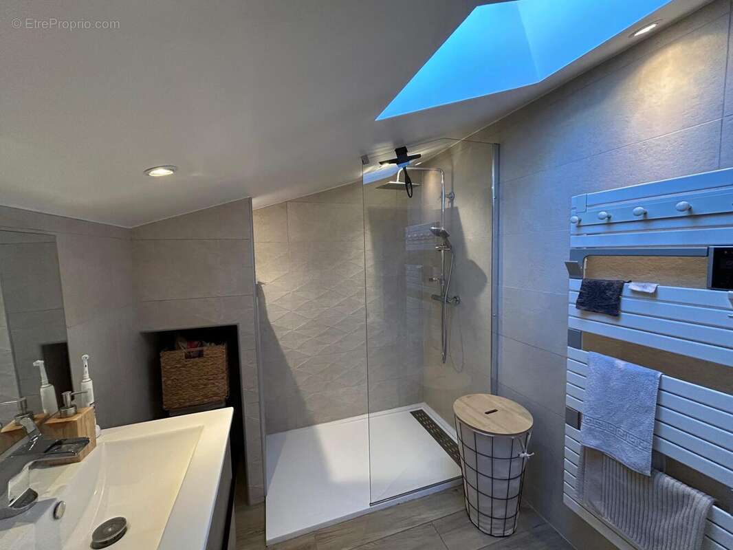 Photo 7 - Maison à MARCENAT