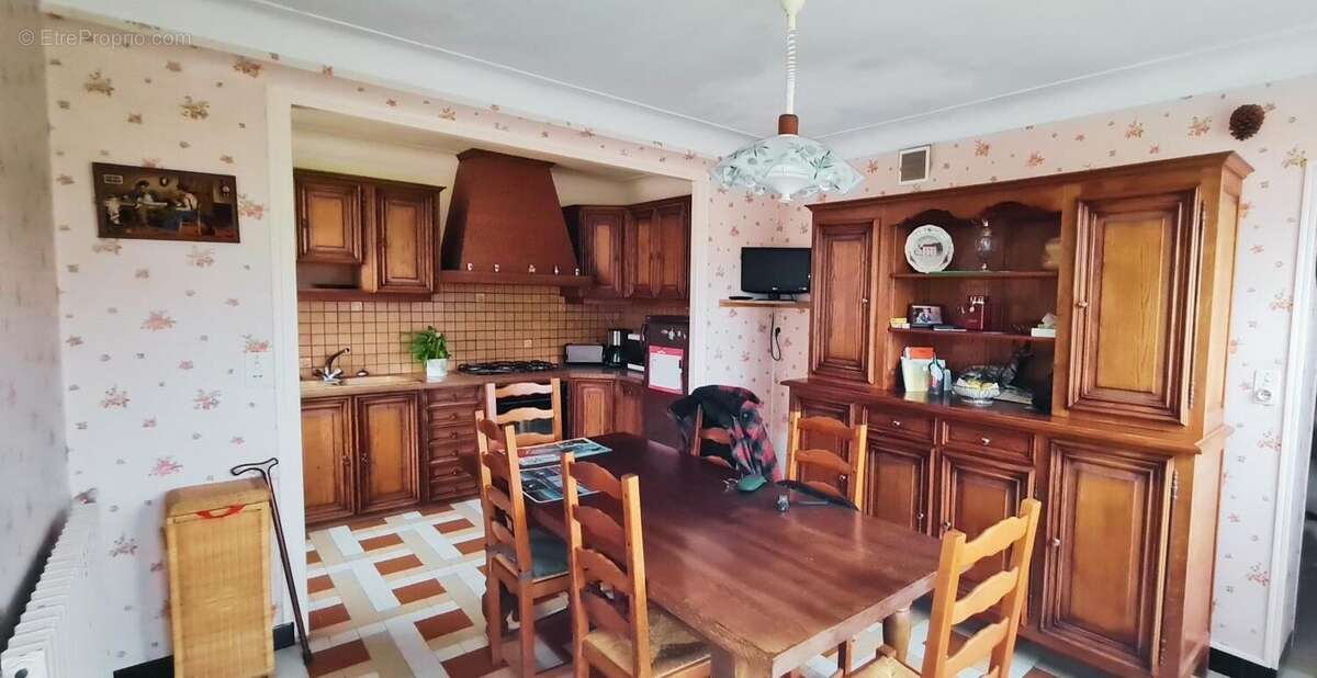 Photo 6 - Maison à MONTIGNY-LES-MONTS