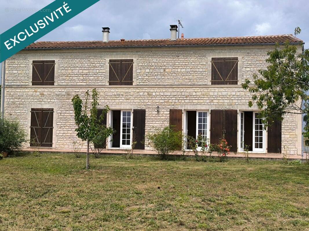 Photo 1 - Maison à CHERAC