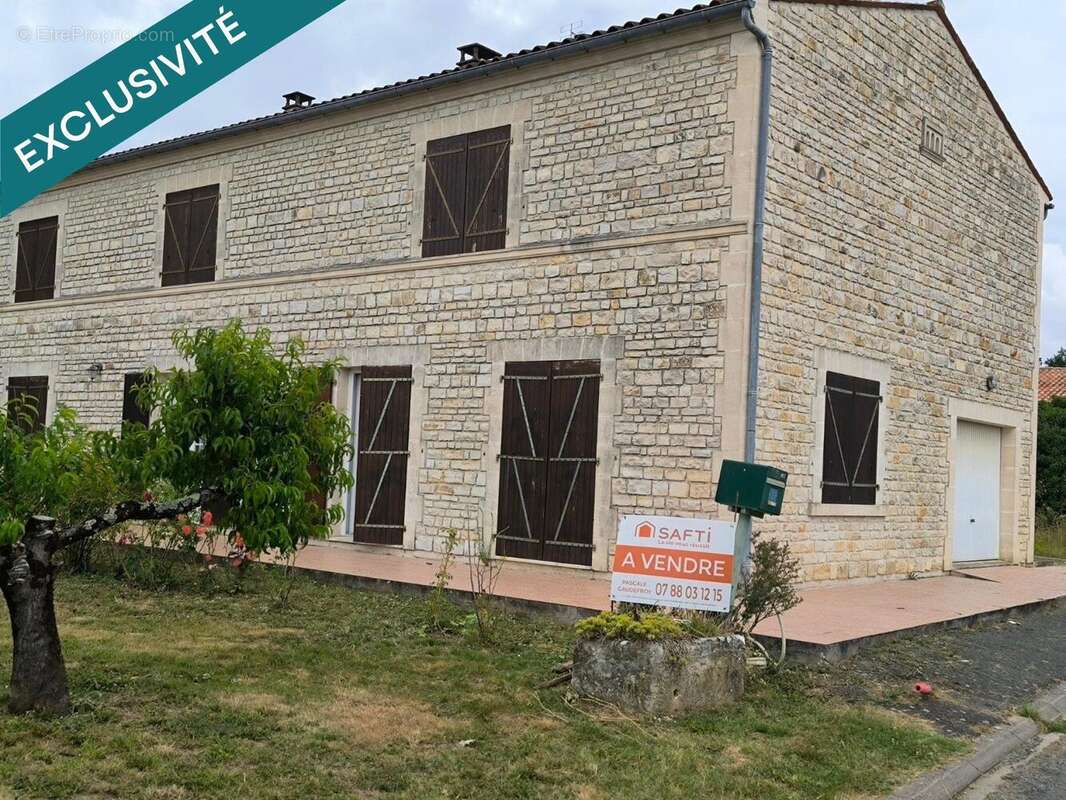 Photo 2 - Maison à CHERAC