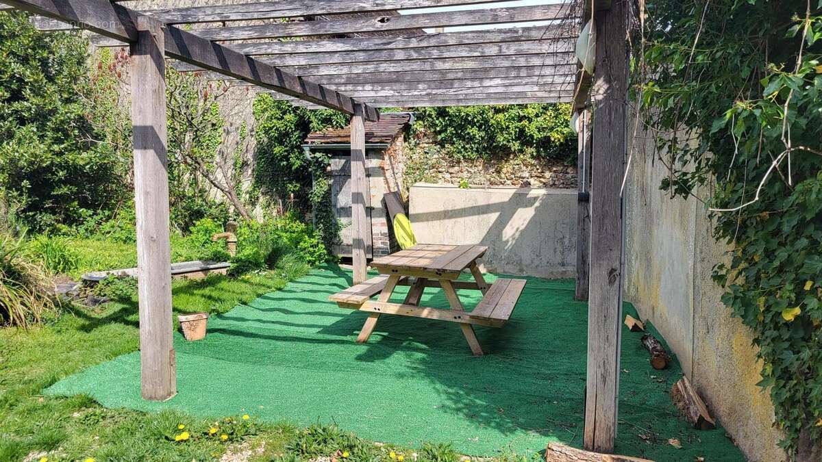 Photo 6 - Maison à ARCES-DILO