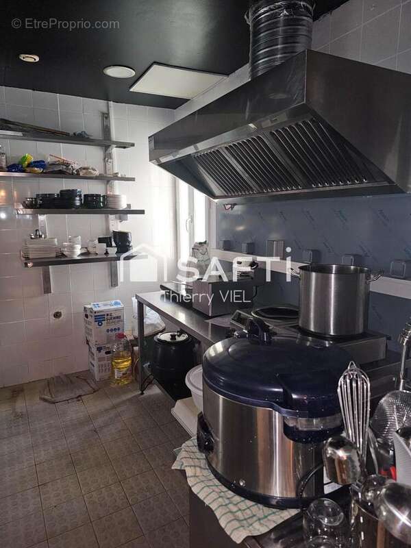 Photo 3 - Commerce à LE RAINCY