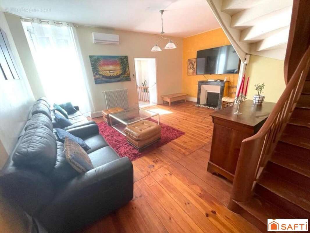 Photo 3 - Maison à LAVARDAC