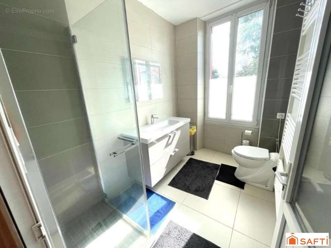 Photo 8 - Maison à LAVARDAC