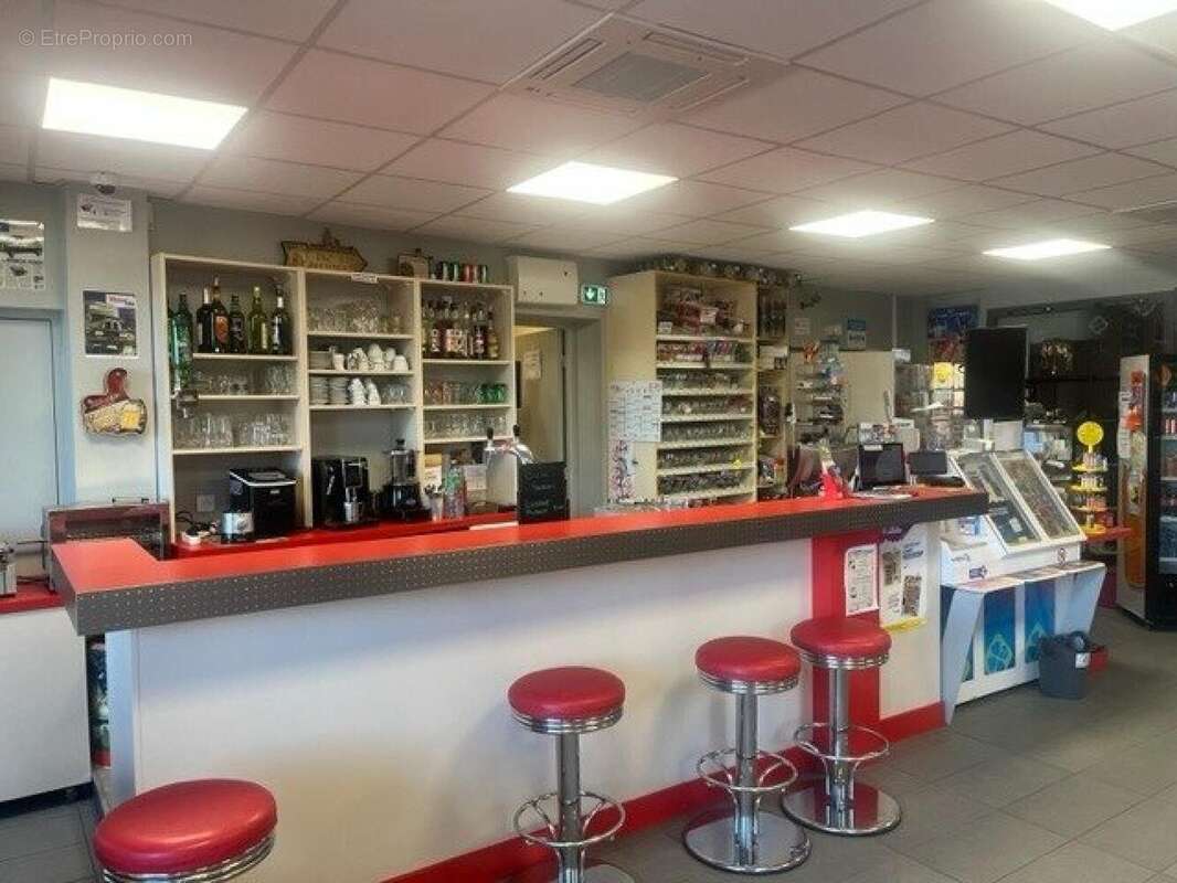 Photo 4 - Commerce à BROMONT-LAMOTHE