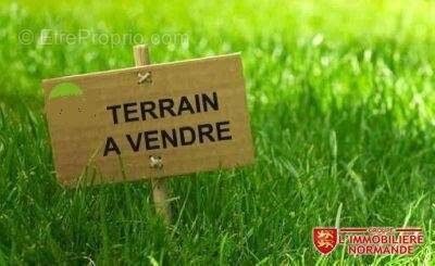 Terrain à ECQUETOT