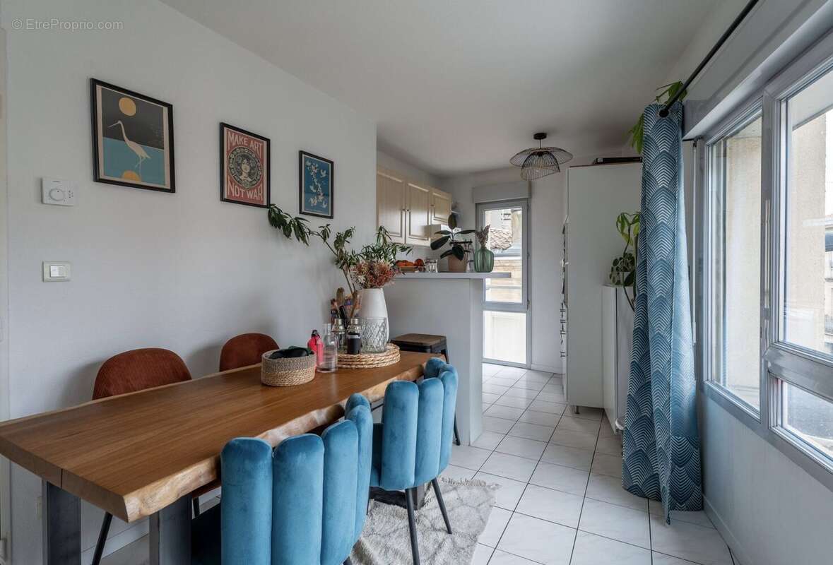 Appartement à BORDEAUX