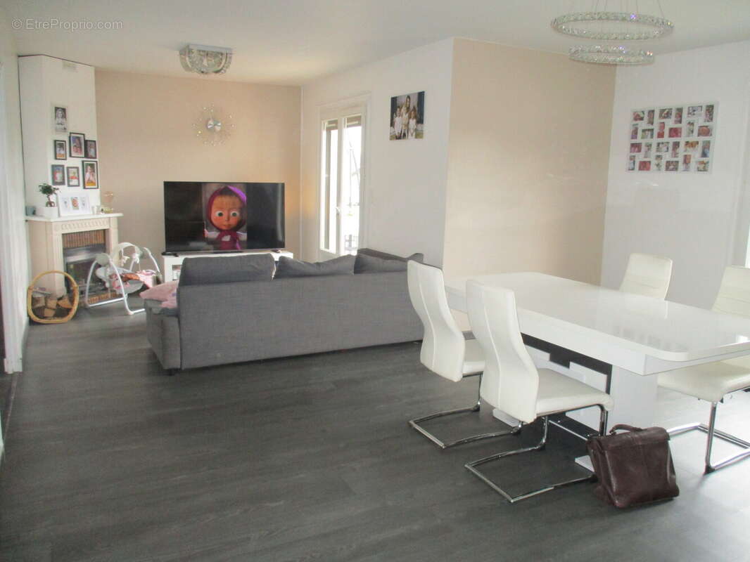 Maison à CHATEAU-CHINON(VILLE)