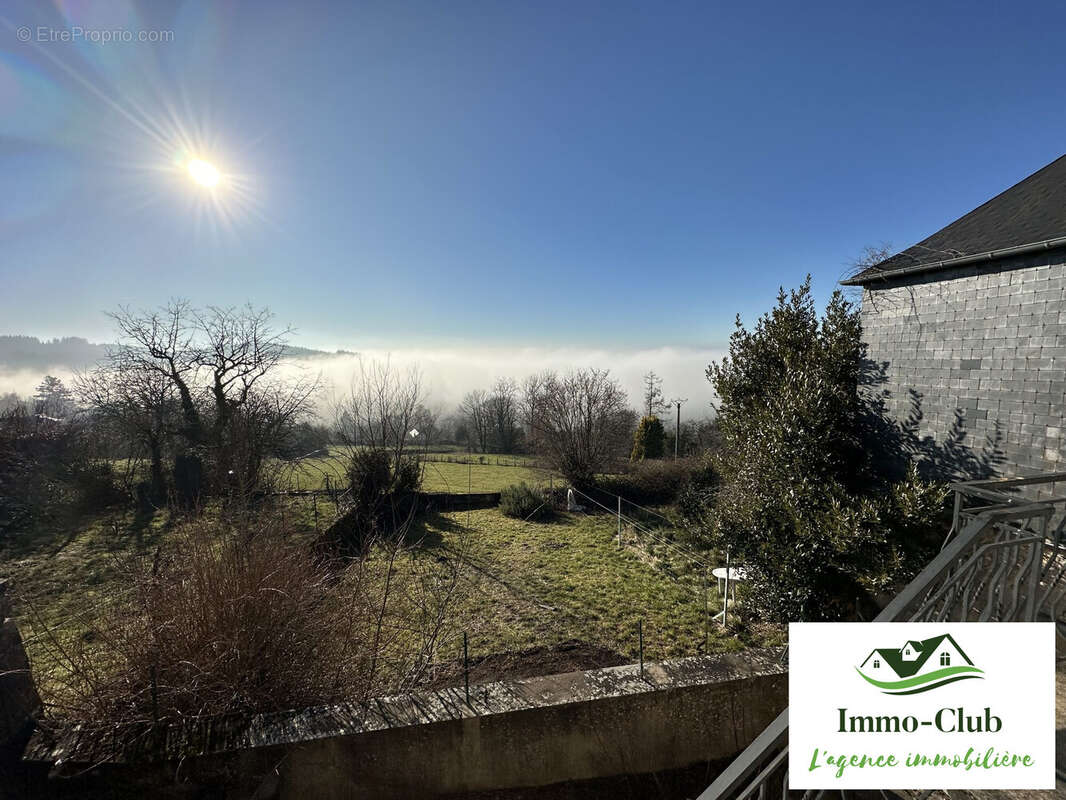 Maison à CHATEAU-CHINON(VILLE)