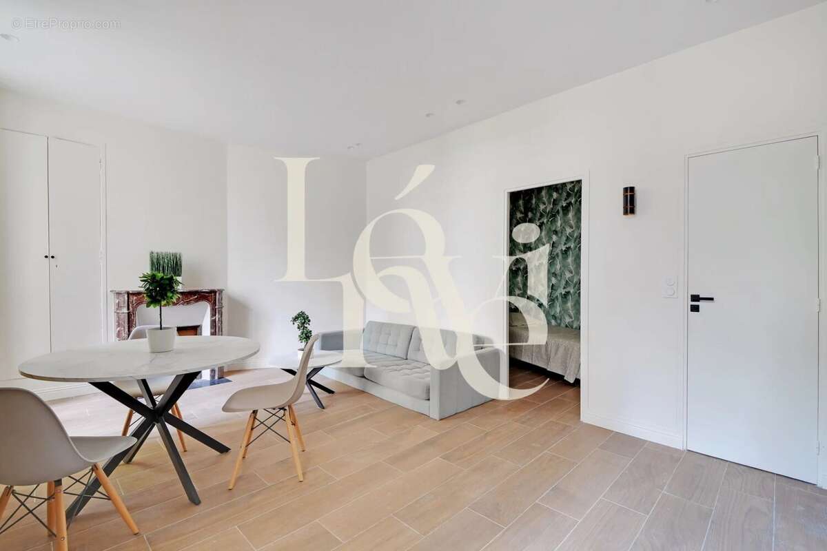 Appartement à PARIS-5E