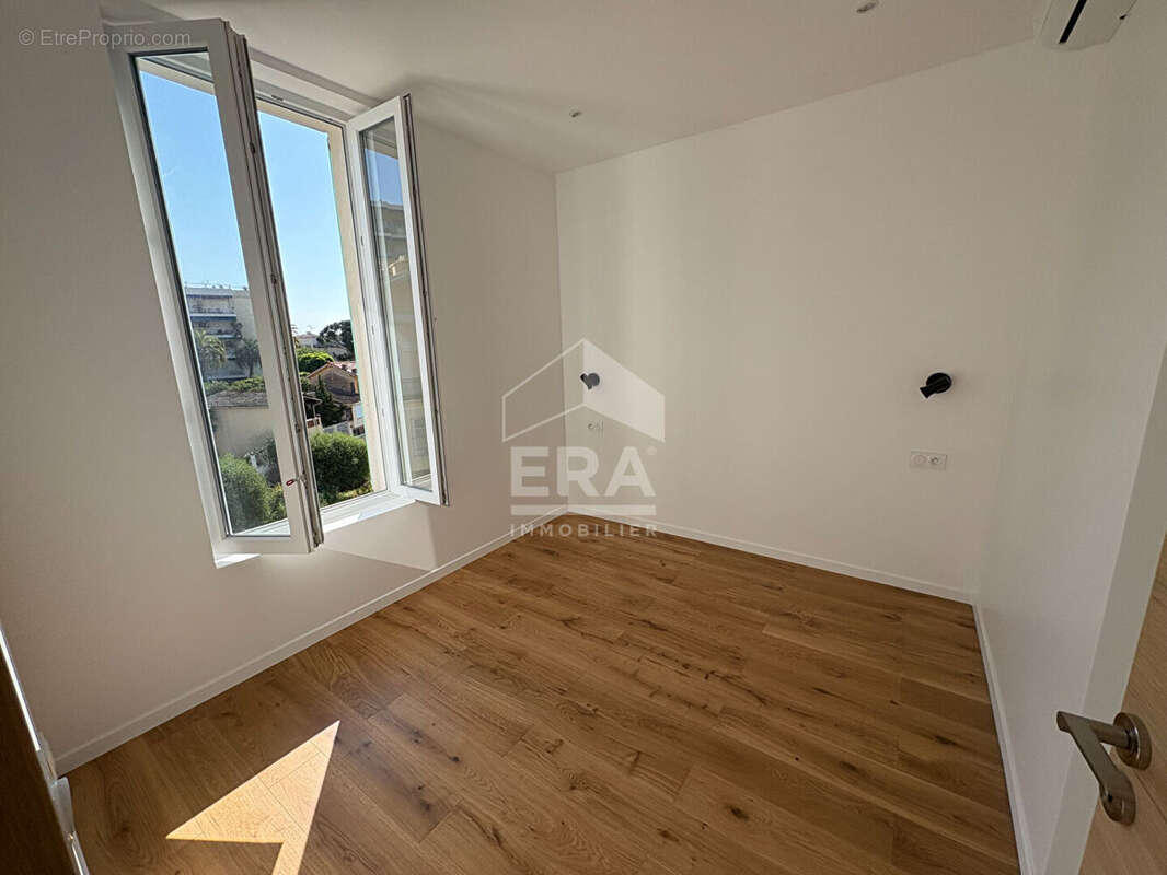 Appartement à VILLEFRANCHE-SUR-MER