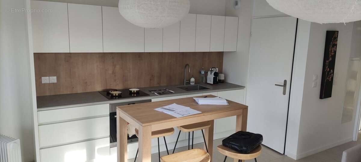 Appartement à SAINT-CYR-SUR-LOIRE