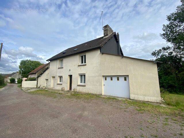 Maison à GOURFALEUR