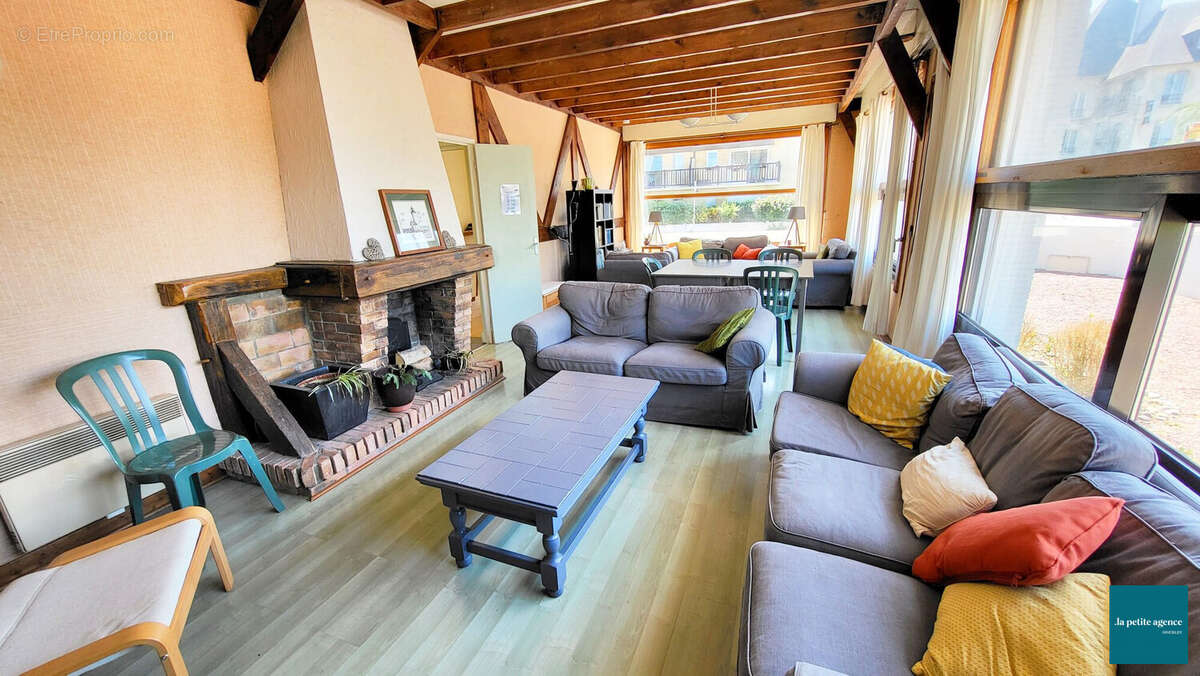 Maison à MERVILLE-FRANCEVILLE-PLAGE