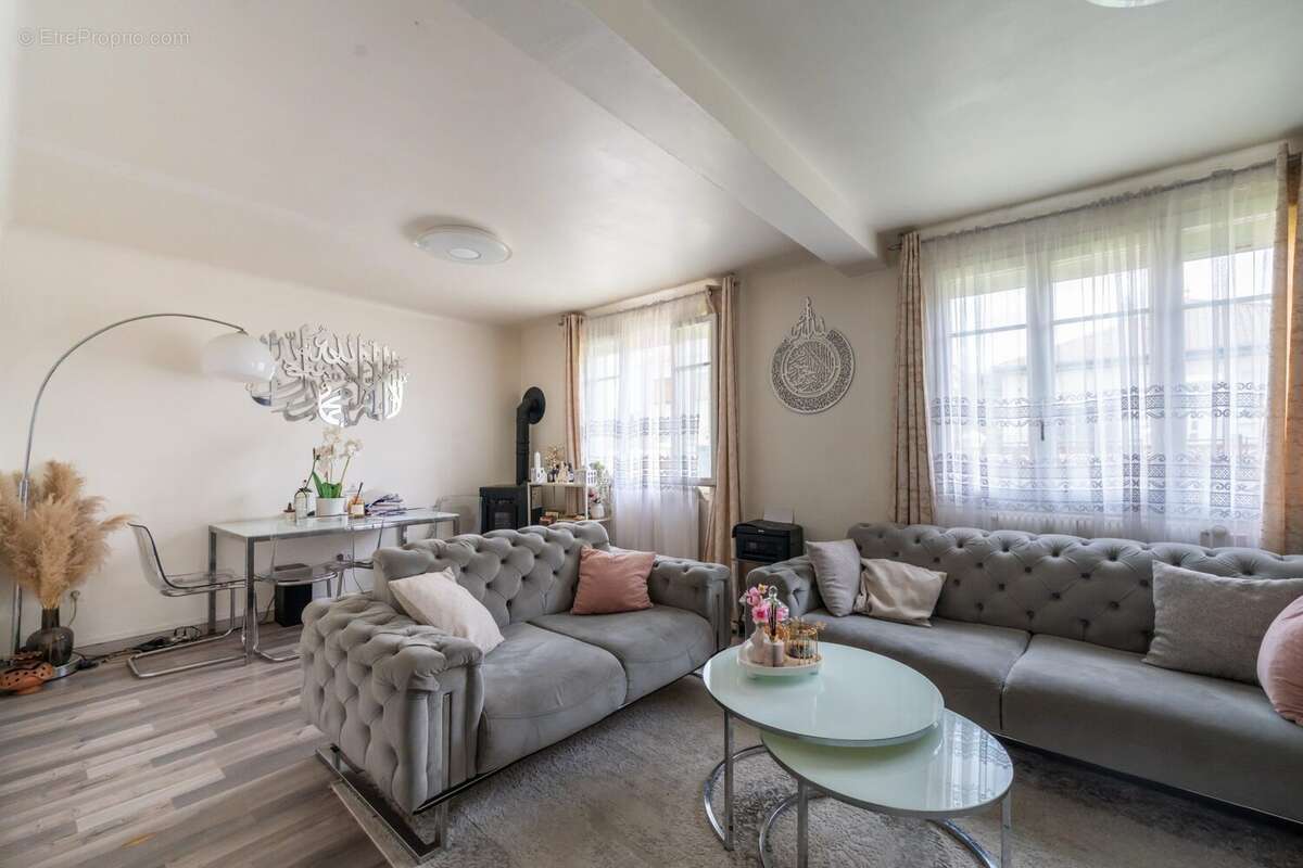 Maison à VILLEPINTE