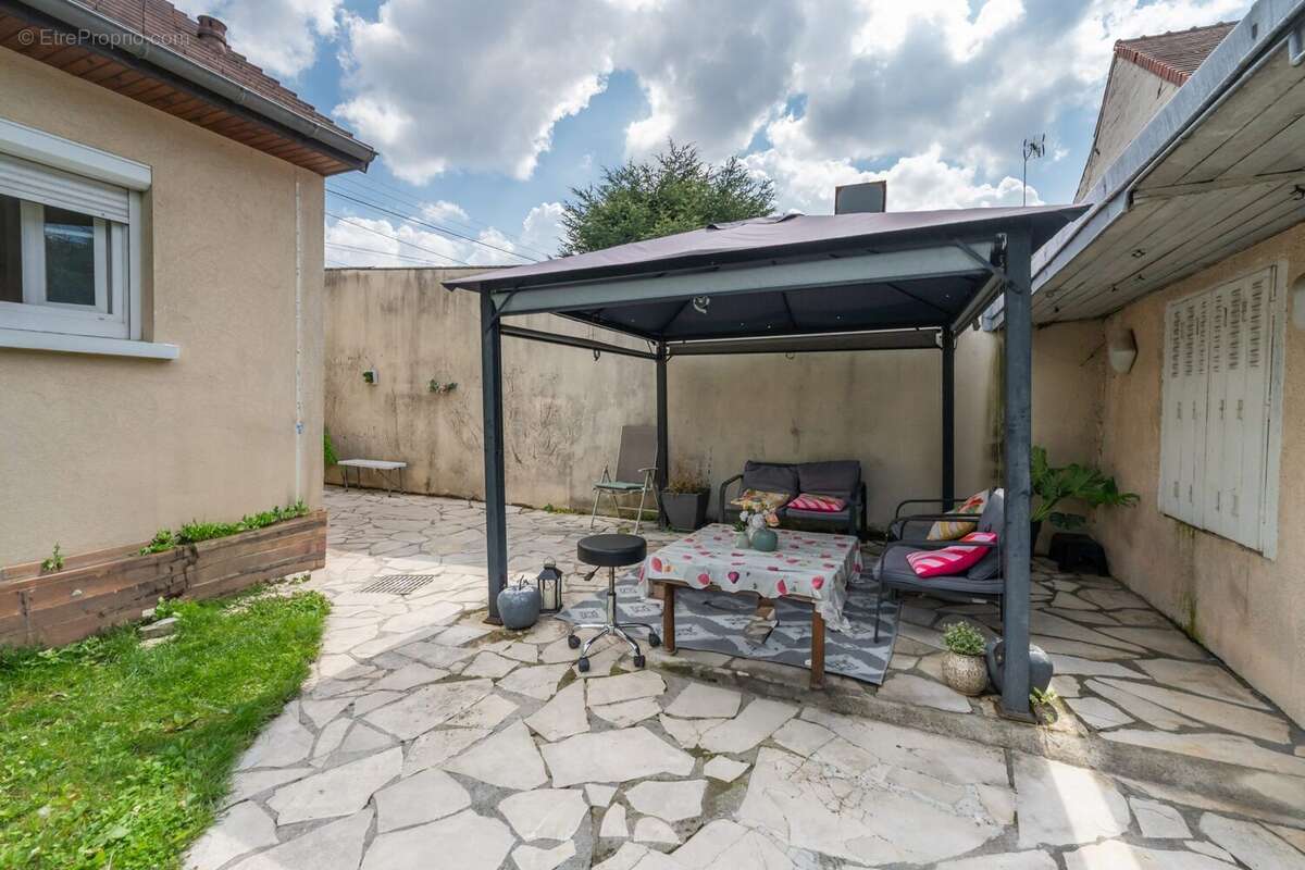 Maison à VILLEPINTE