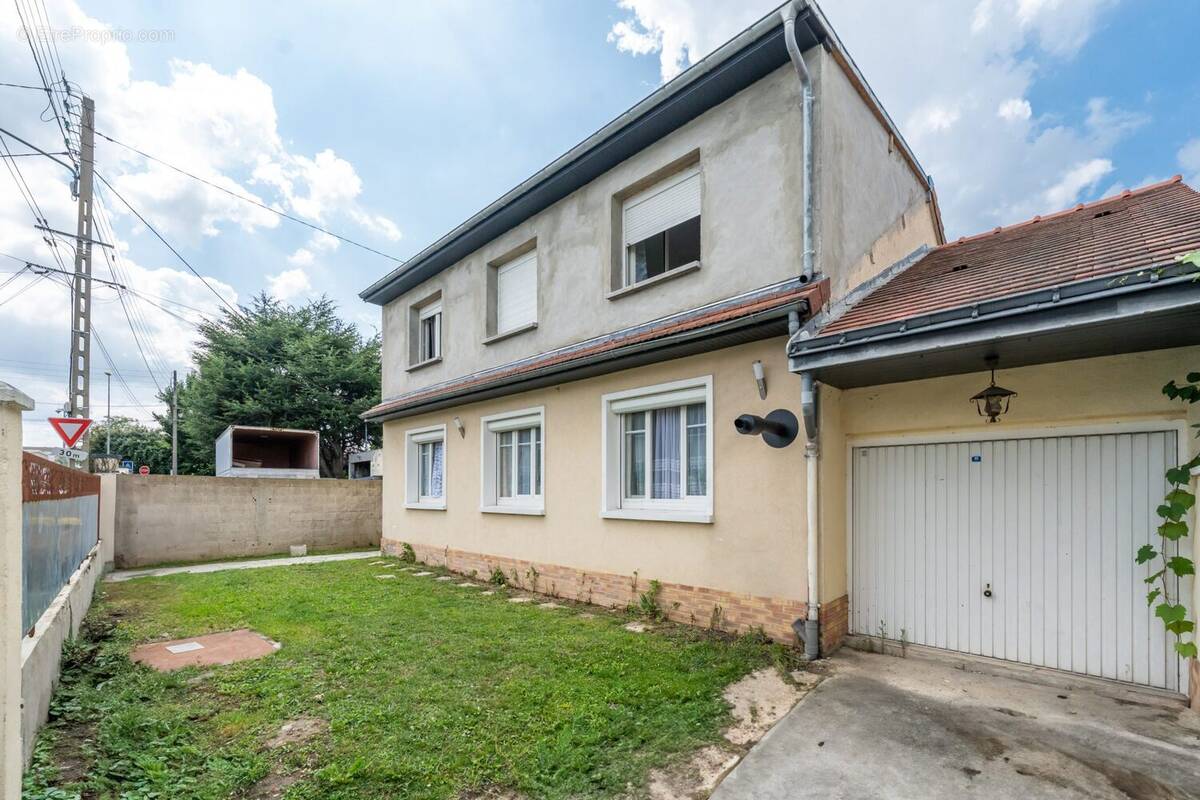 Maison à VILLEPINTE