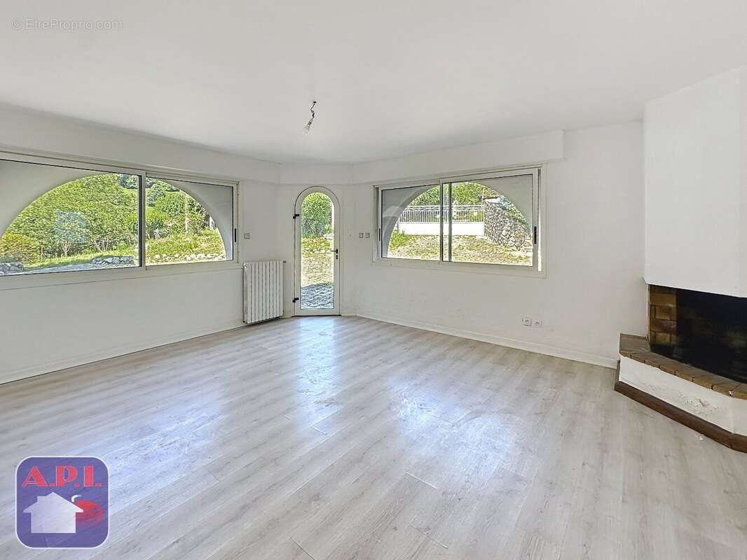 Maison à SAINT-GIRONS