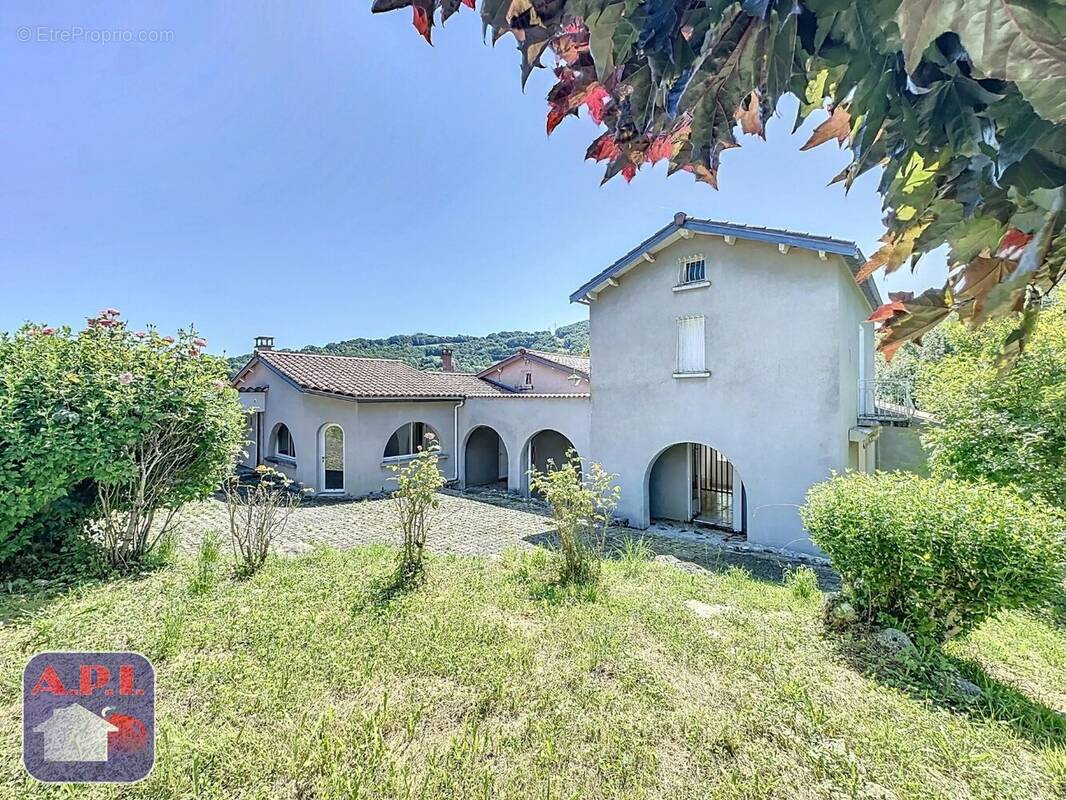 Maison à SAINT-GIRONS