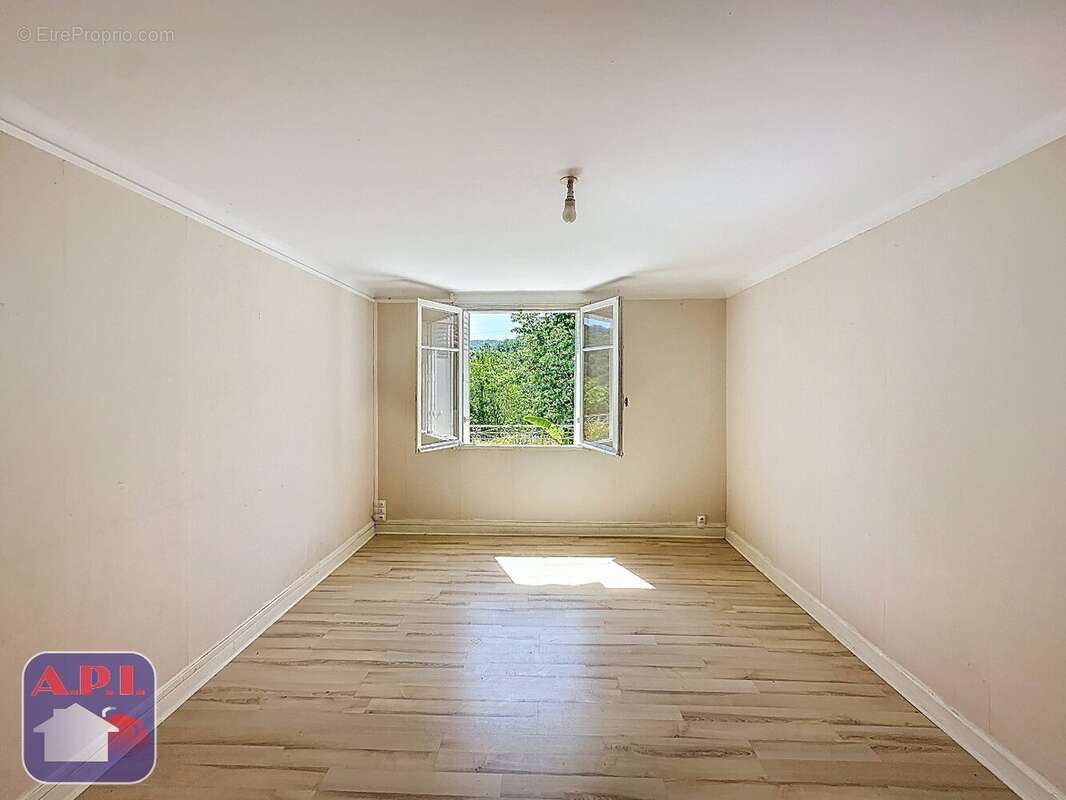 Maison à SAINT-GIRONS