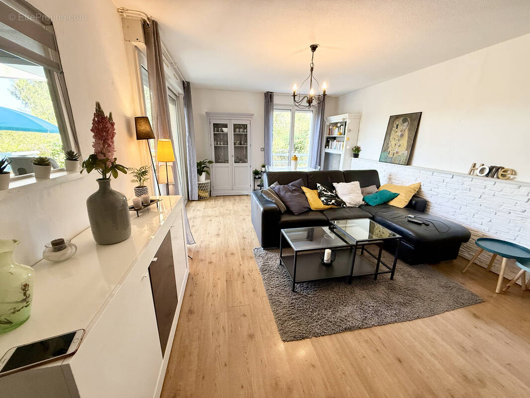 Appartement à LE CANNET