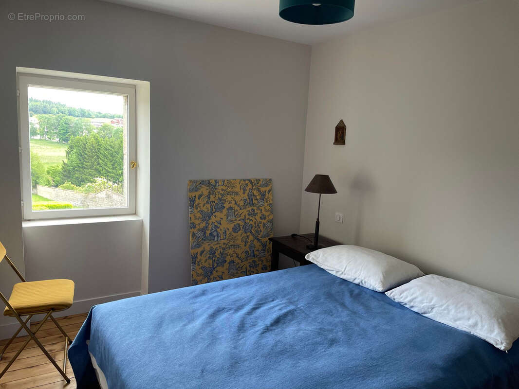 Maison à NOIRETABLE